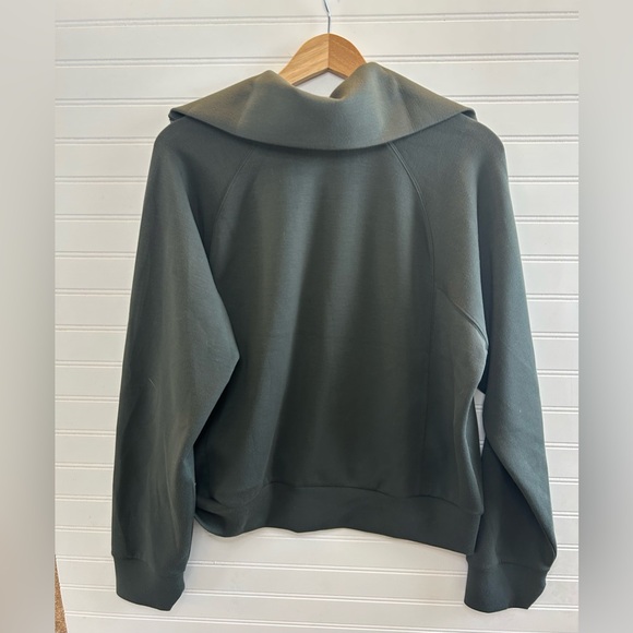 SPANX AirEssentials Half Zip Dark Palm Luxurious Soft Comfortable Size L - Picture 5 of 7